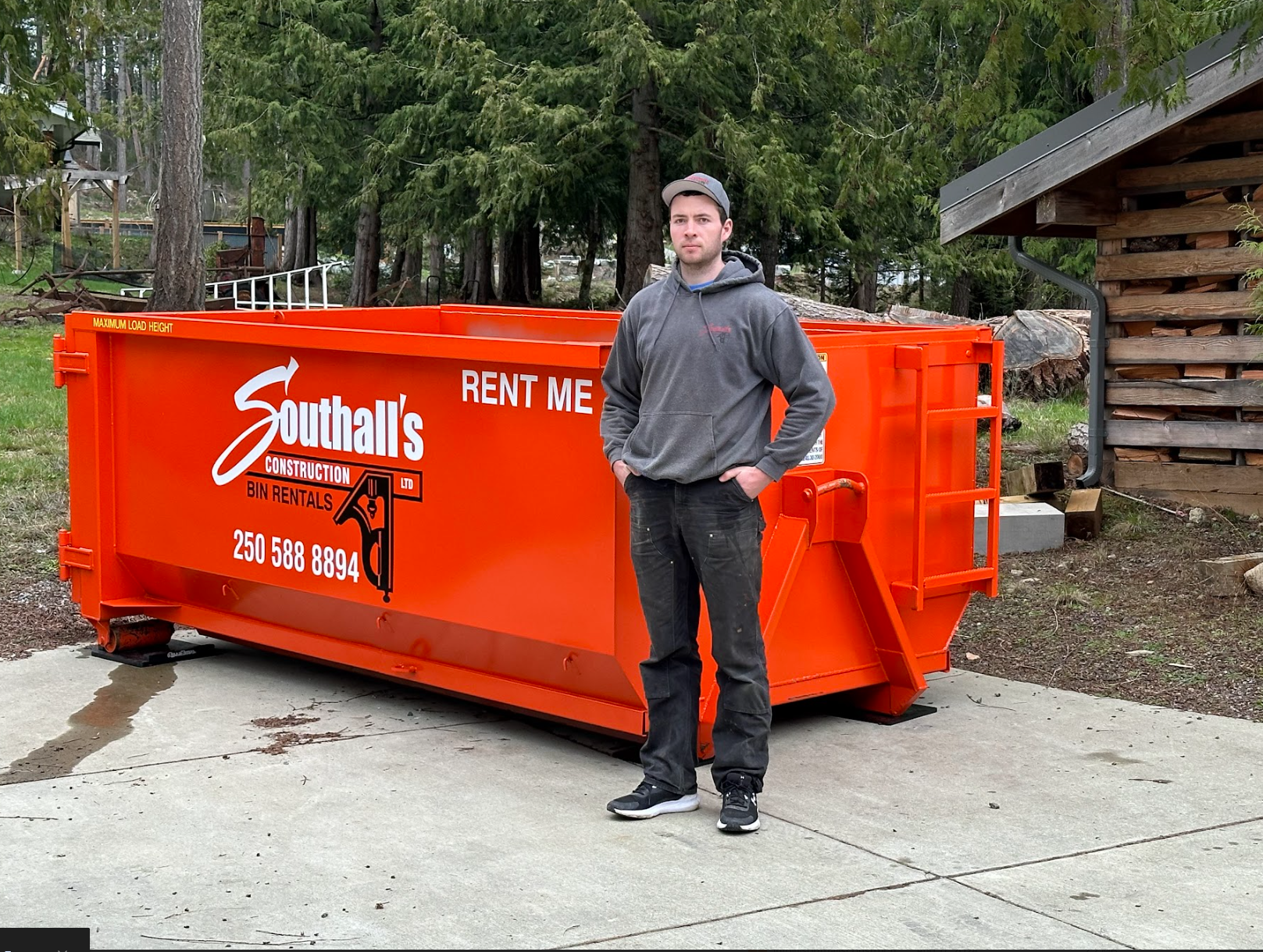 Southall Services 14 yard construction bin rental delivered for a Duncan BC project in the Cowichan Valley